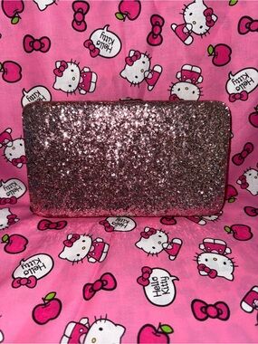 LIMITED EDITION Glitter Sequin Pink Clutch Wristlet 💕